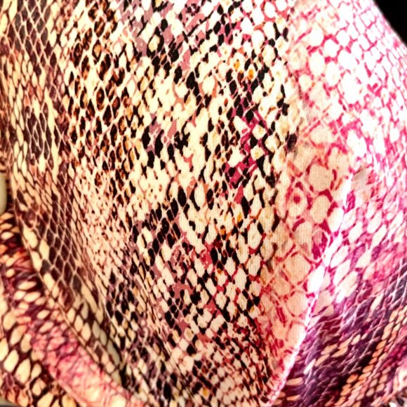 Shade & Shore Pink Snake Print Bikini Swim Top Underwire Bra Removable Pads - Picture 5 of 16